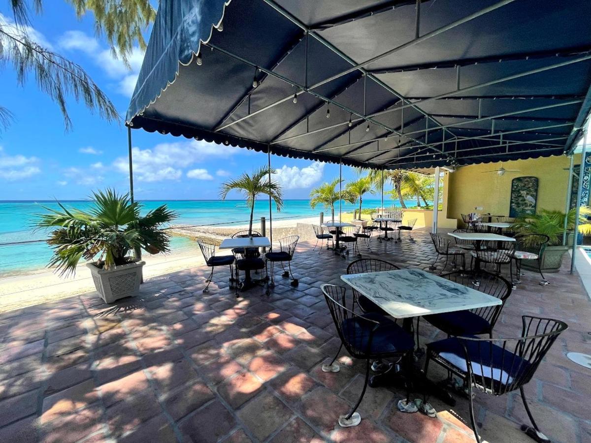 Osprey Beach Hotel Cockburn Town Buitenkant foto
